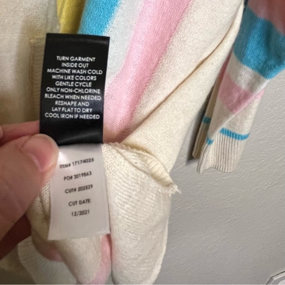 Torrid Colorful Striped Thin Hoodie Sweater Size 2X  (Torrid Size 1) - Picture 9 of 14